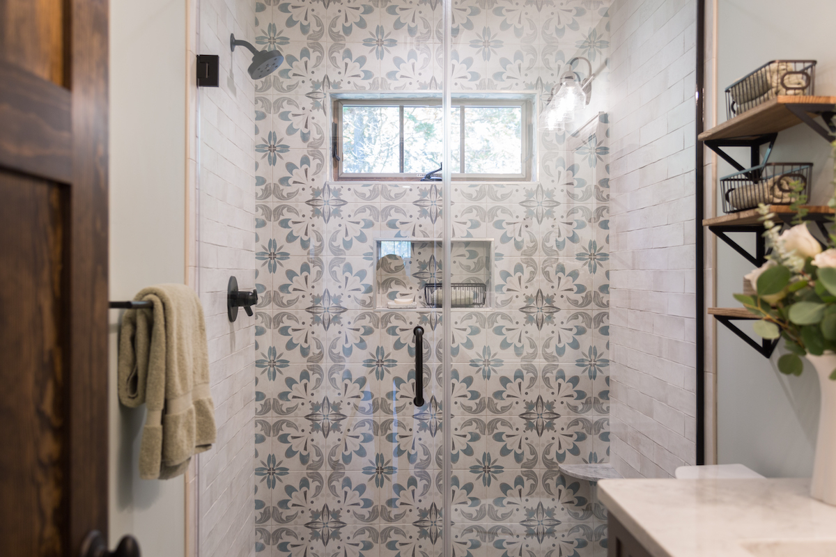 bathroom-interior-design-shower-tile-design