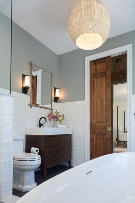 bathroom-interior-design-wood-pocket-door