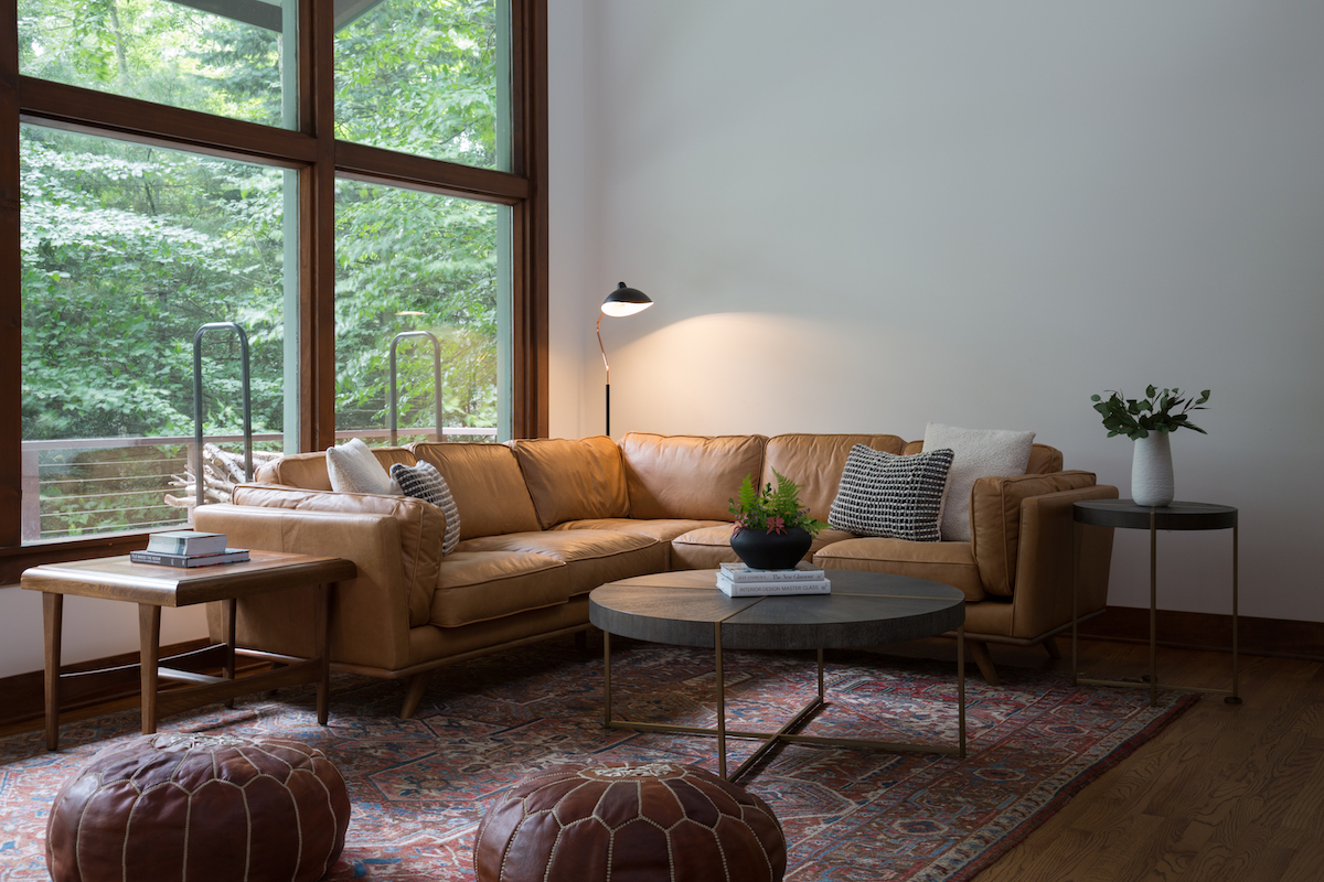 mid-century-modern-lake-house-interior-design-renovation