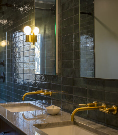 Sophisticated Bathroom